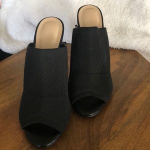 Brand new no box forever 21 black open toe heel